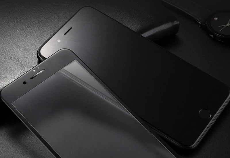 Miếng d&aacute;n full m&agrave;n h&igrave;nh.